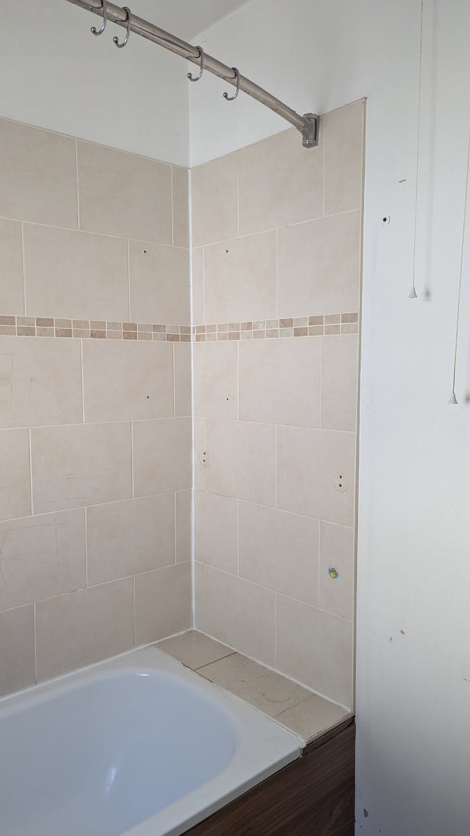 Company: Image 12