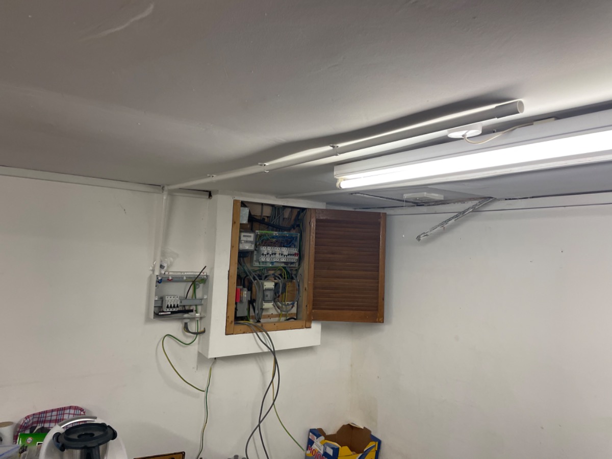 Electrician: Image 3