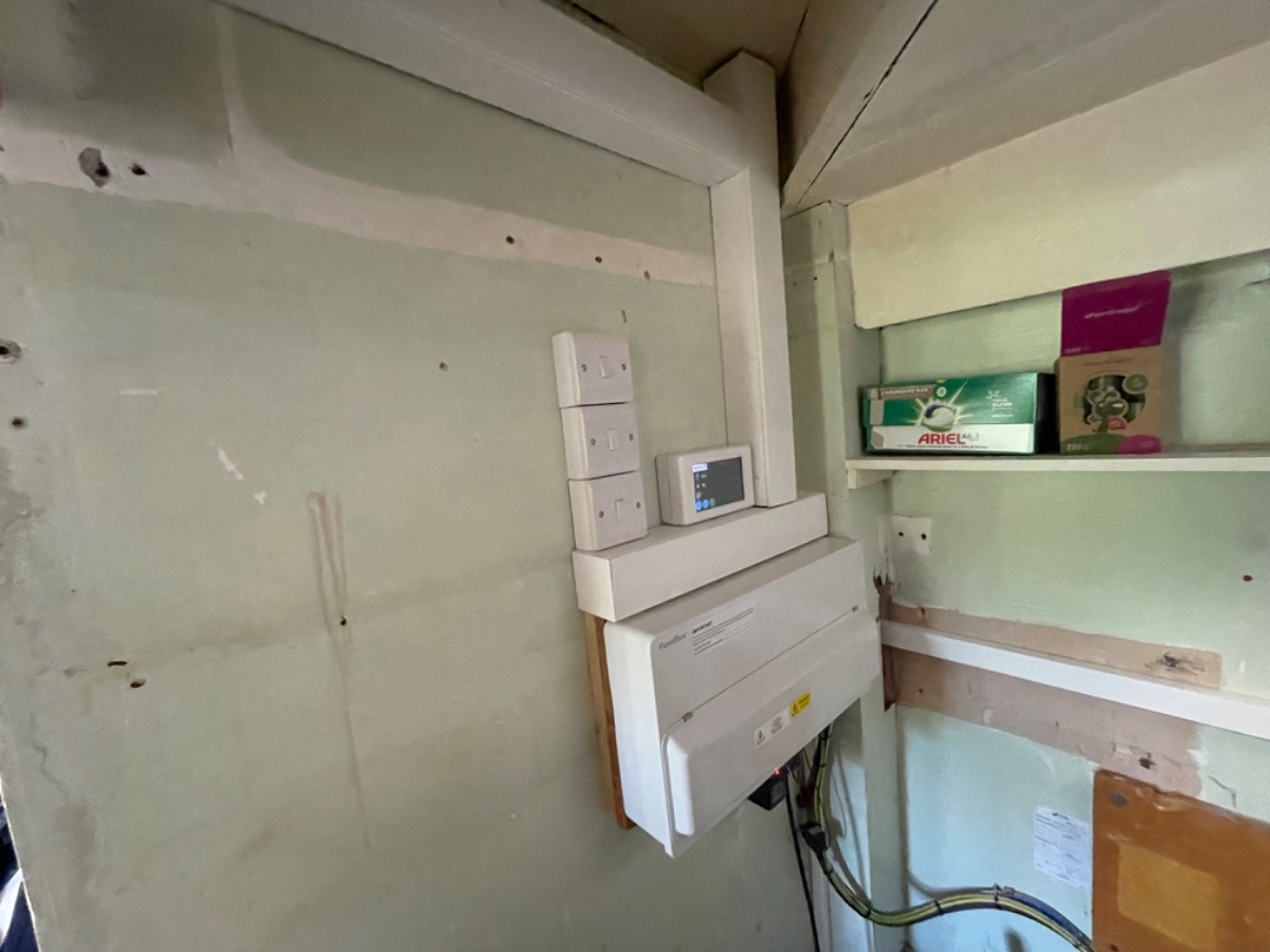 Electrician: Image 6