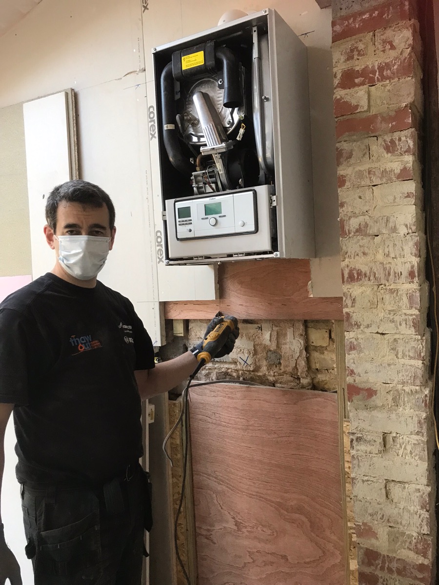 Heating Engineer: Image 3