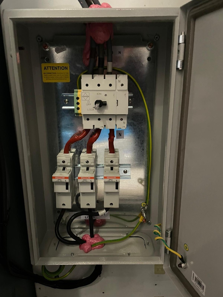 Electrician: Image 15