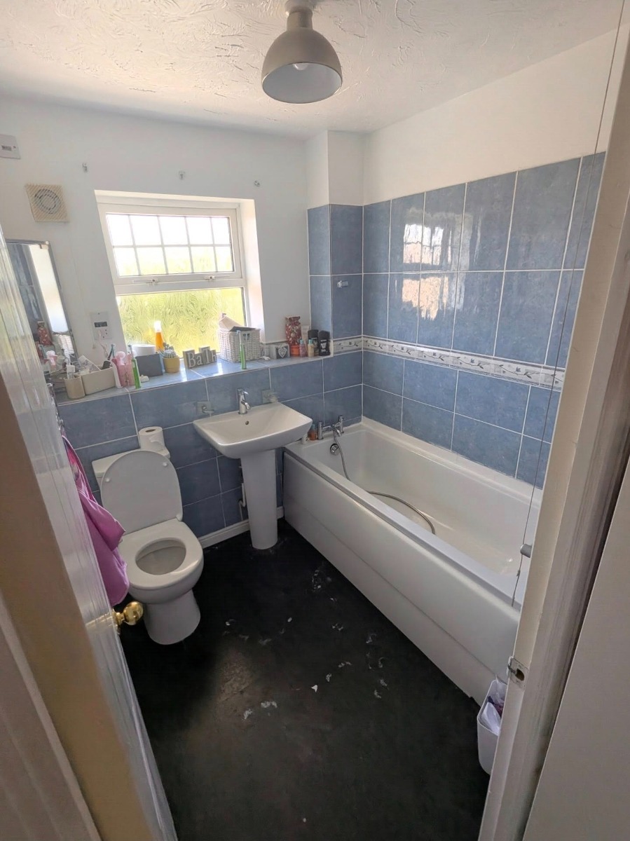 Bathroom Fitter: Image 13