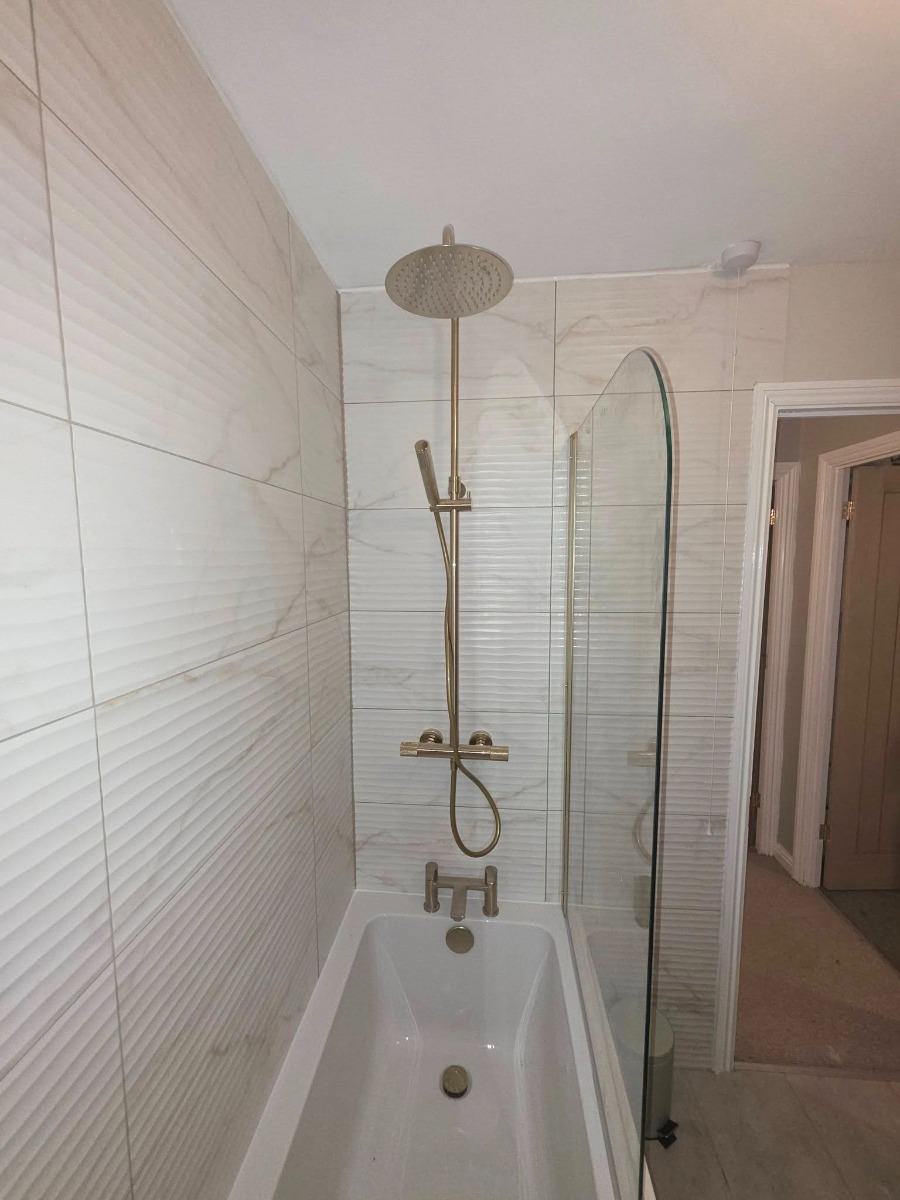 Bathroom Fitter: Image 12