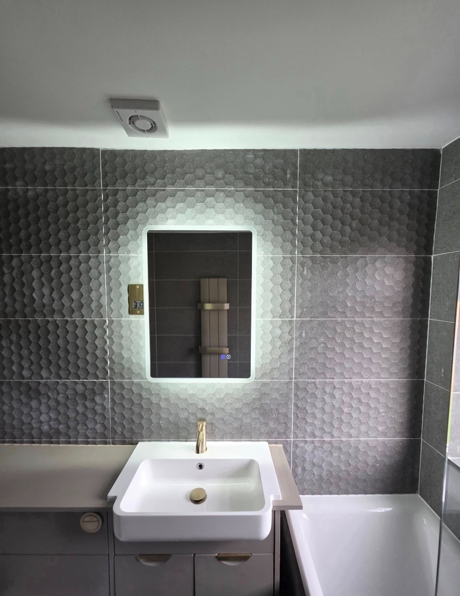 Bathroom Fitter: Image 26
