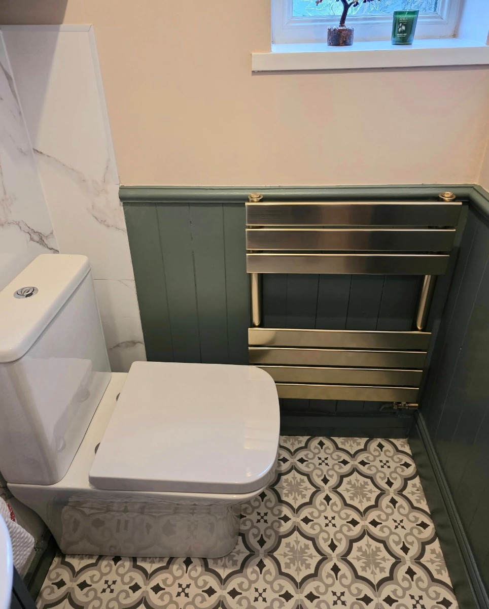 Bathroom Fitter: Image 19