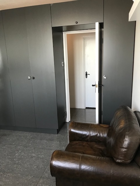 Company: Image 12