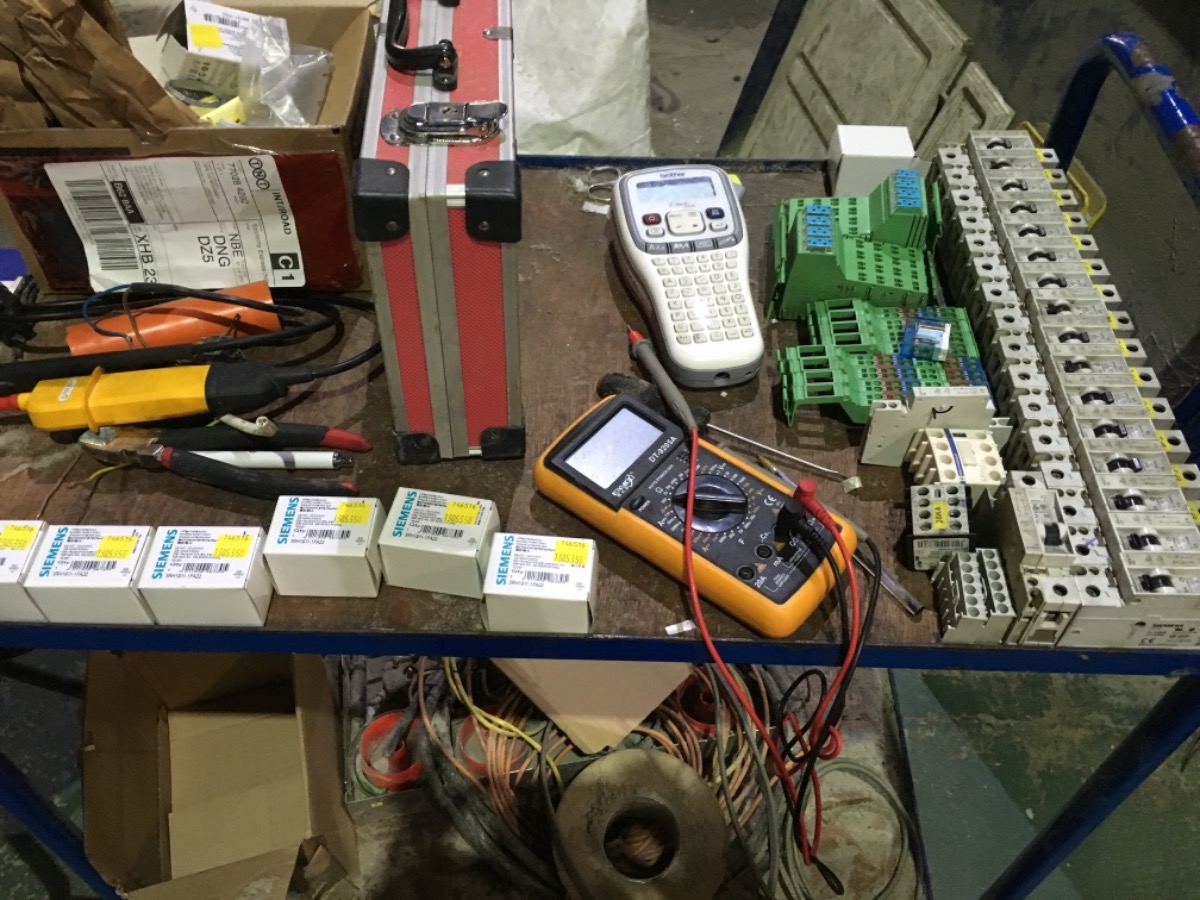 Electrician: Image 27