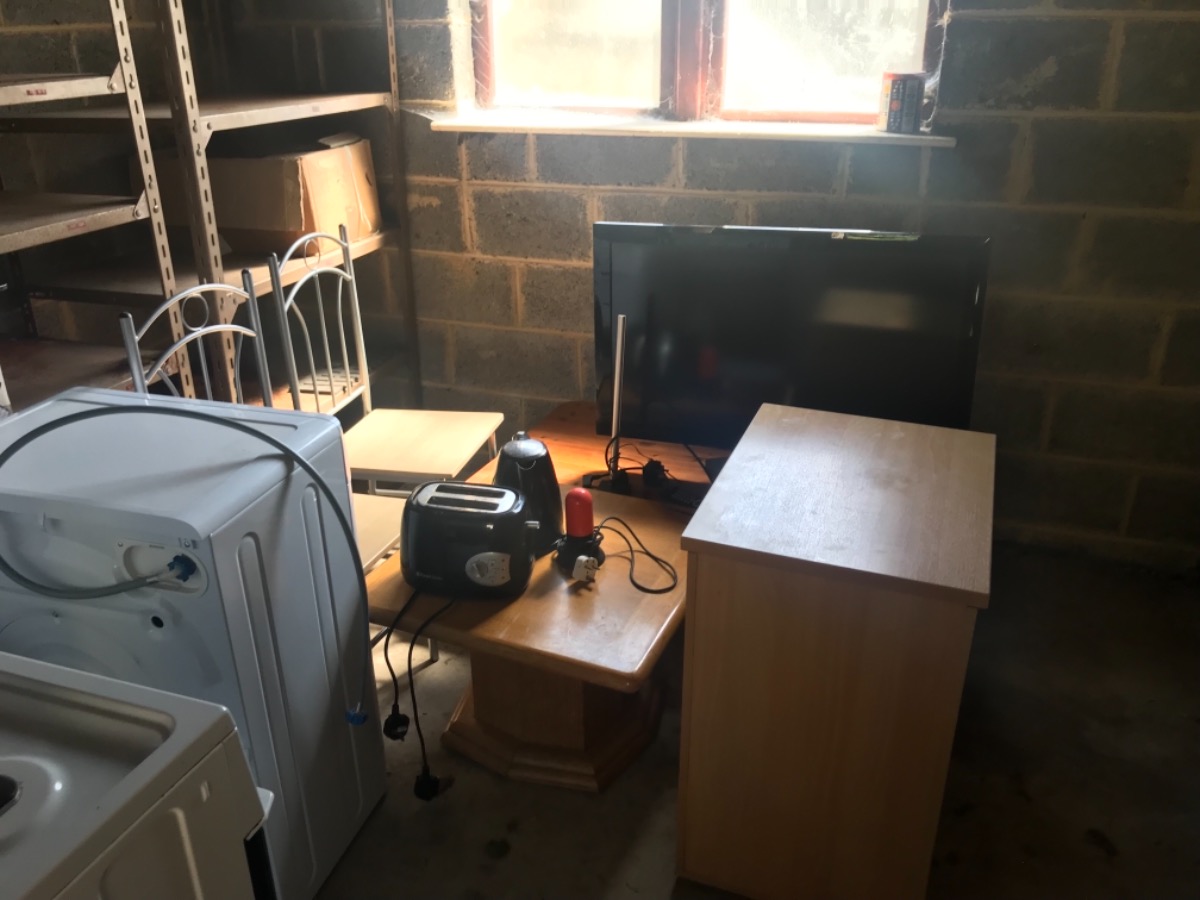 Builder: Image 9