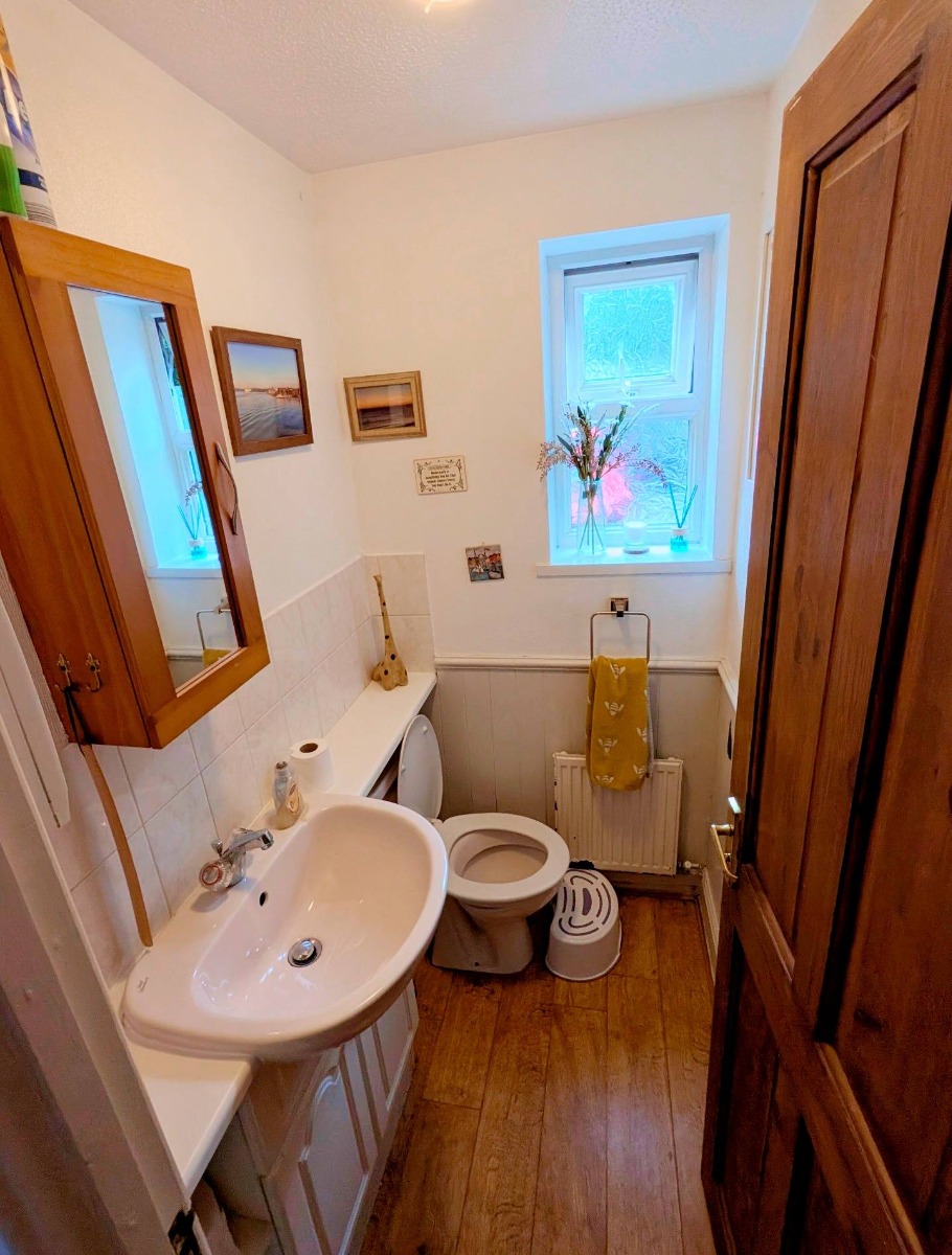 Bathroom Fitter: Image 31