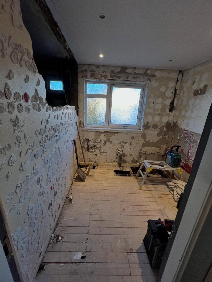 Company: Image 72
