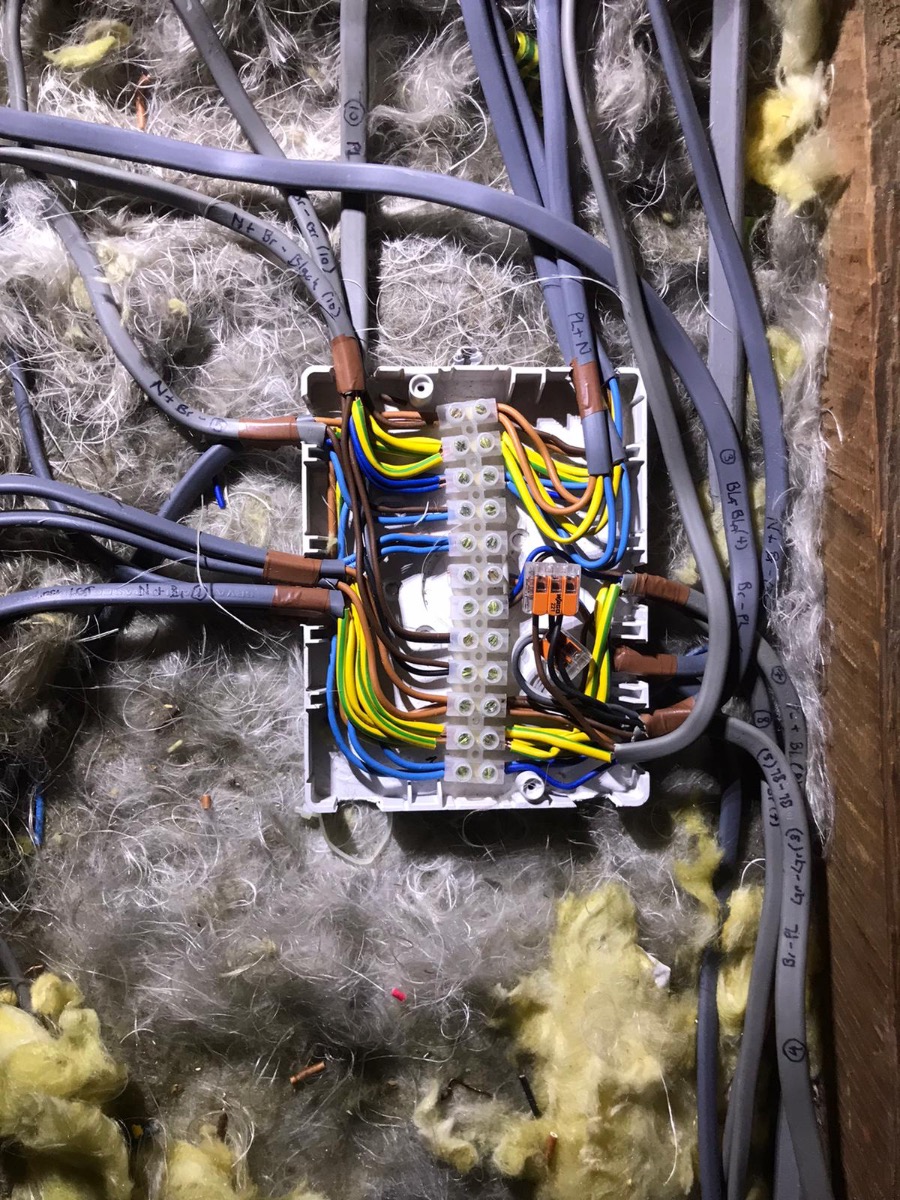 Electrician: Image 4