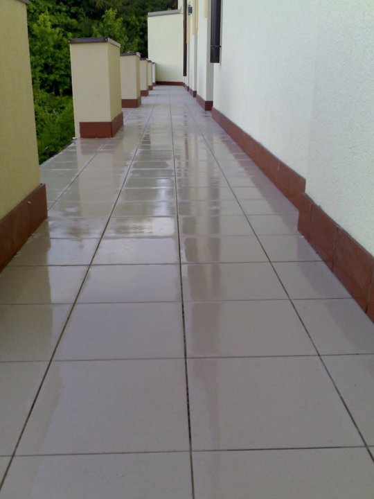 Builder: Image 1