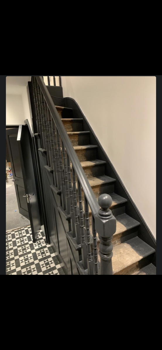Painter and Decorator: Image 1