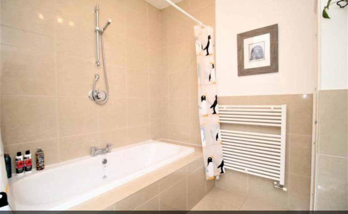 Bathroom Fitter: Image 7