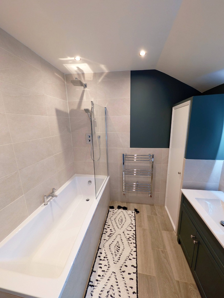 Bathroom Fitter: Image 37