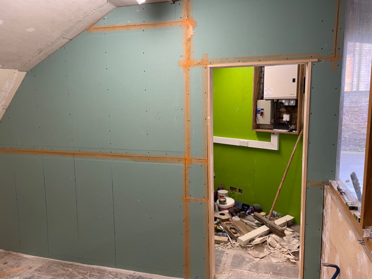 Builder: Image 3