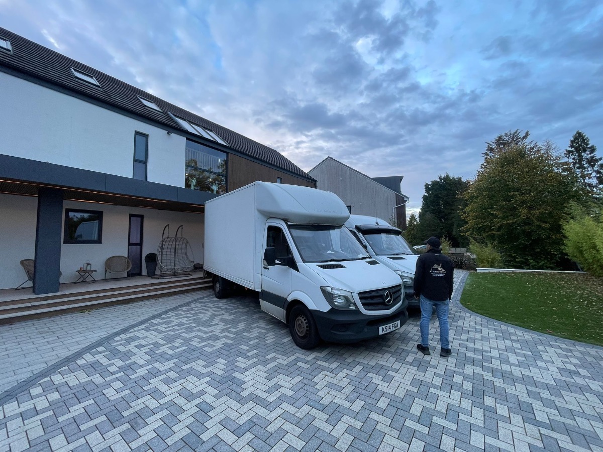 Removals and Storage: Image 10