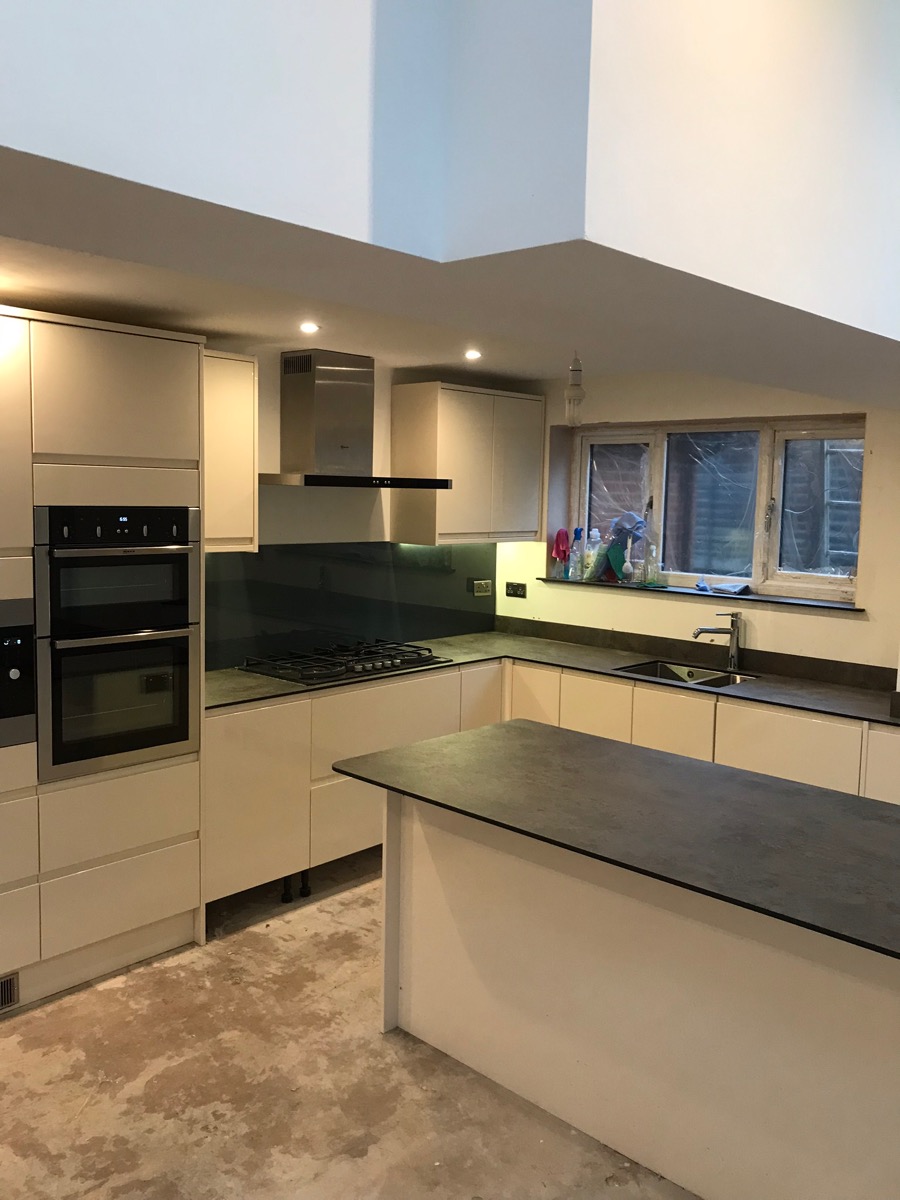 Builder: Image 7