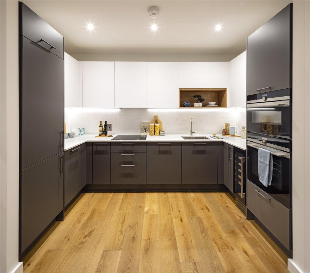 Carpenter and Joiner: Image 2