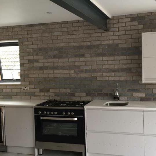 Builder: Image 1