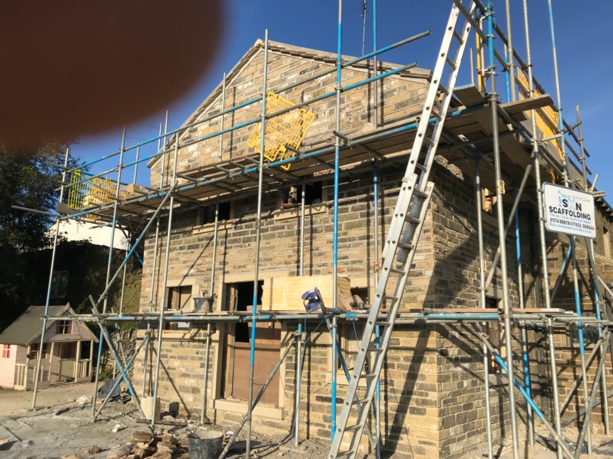 Builder: Image 13