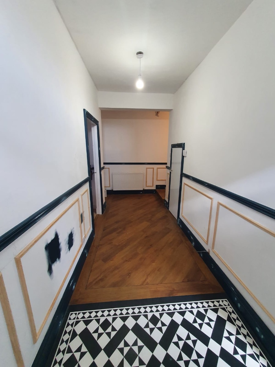 Carpenter and Joiner: Image 51