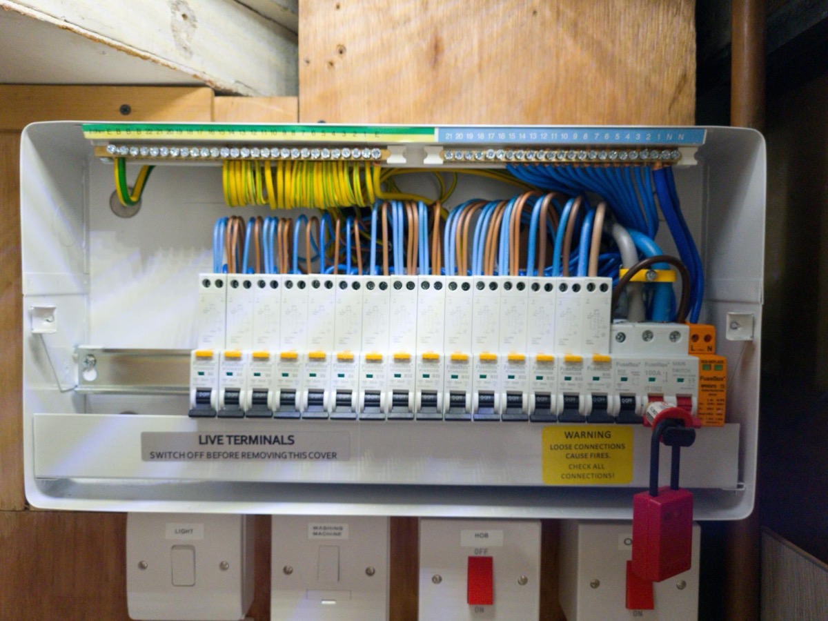 Electrician: Image 8
