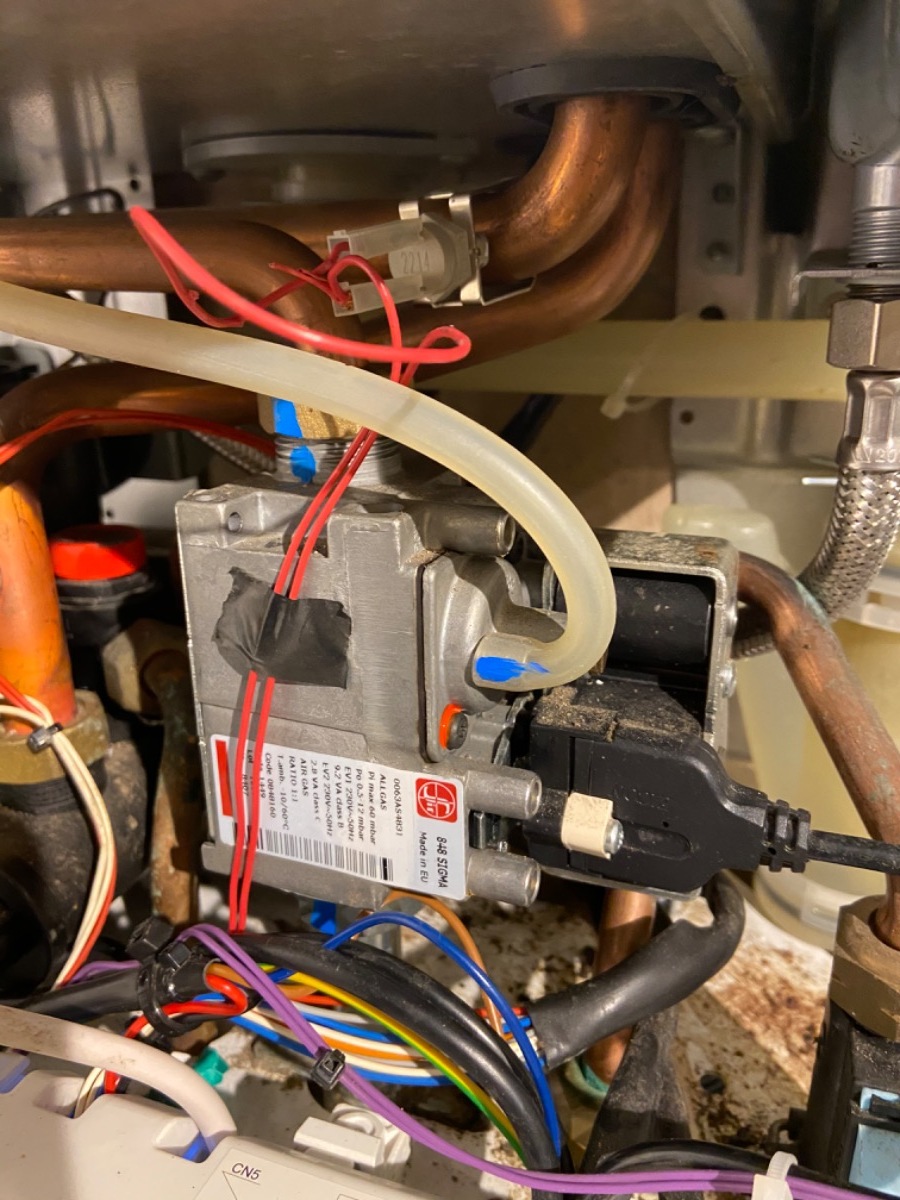 Heating Engineer: Image 3