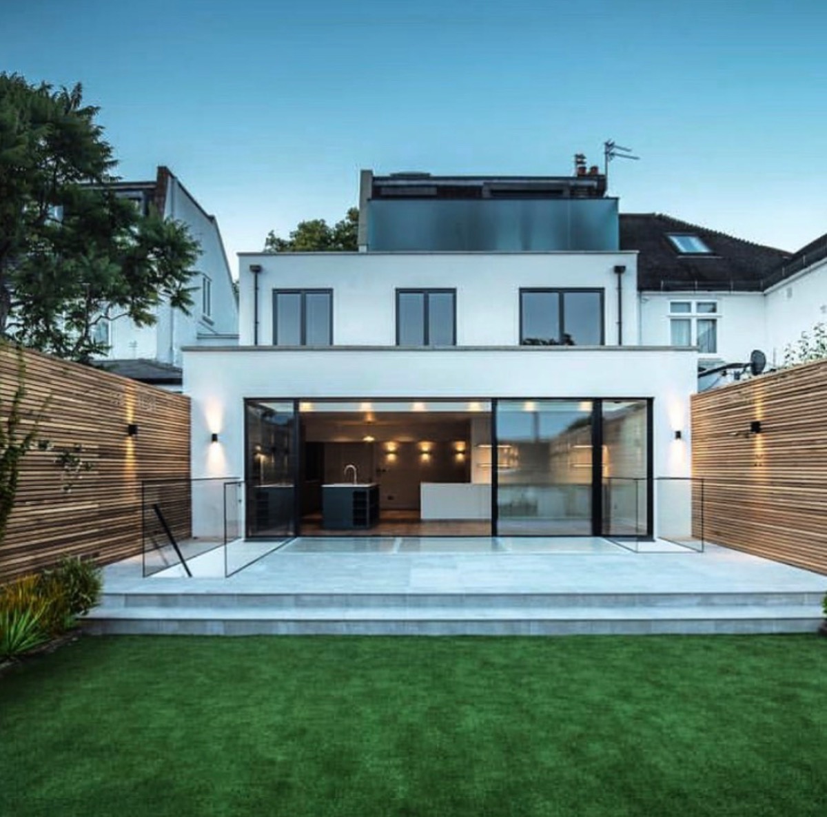 Builder: Image 1