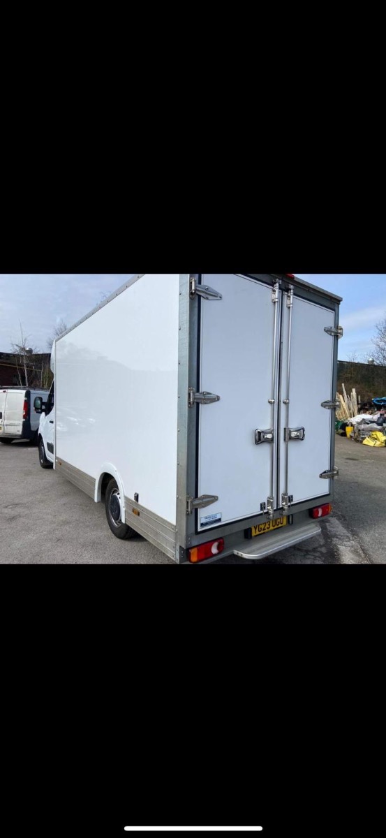 Removals and Storage: Image 5