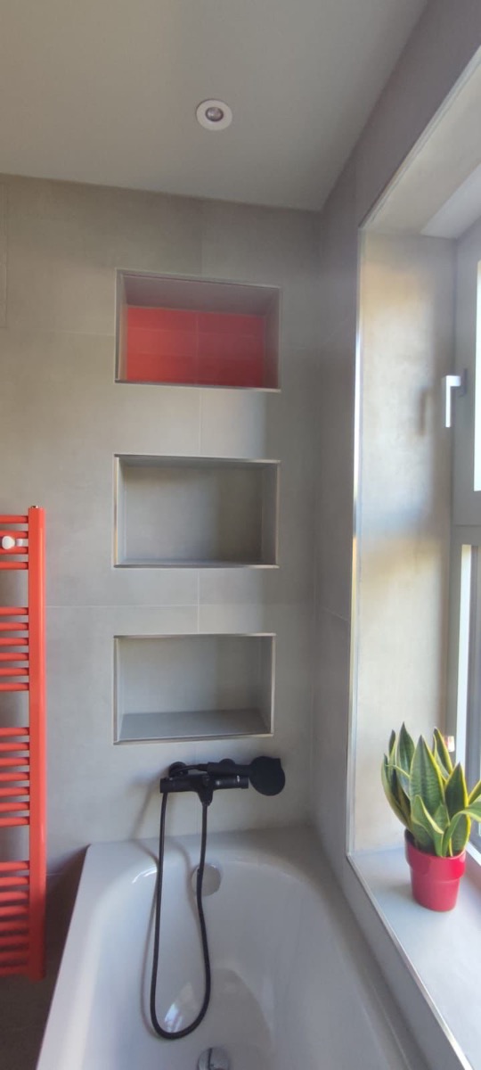 Bathroom Fitter: Image 13