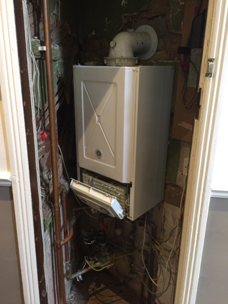 Heating Engineer: Image 4