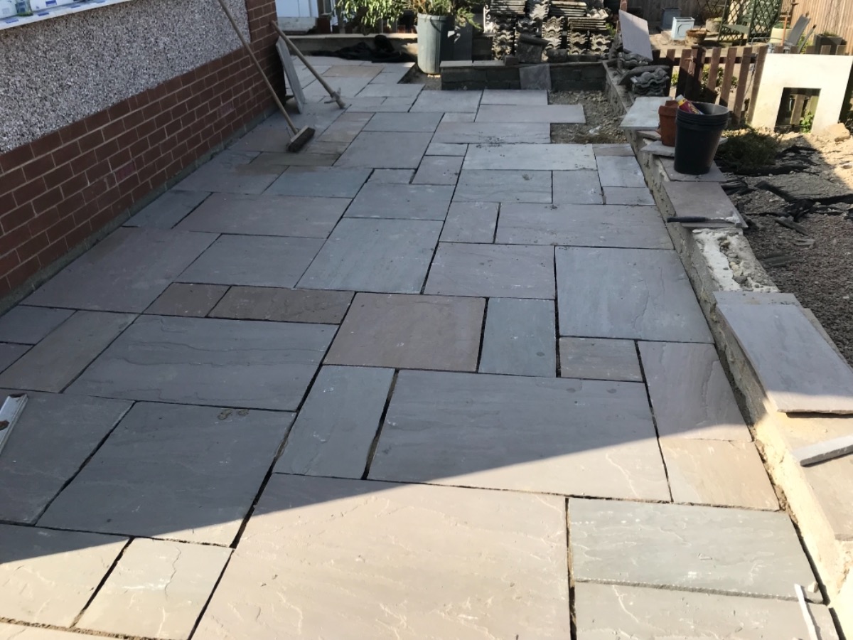 Builder: Image 4