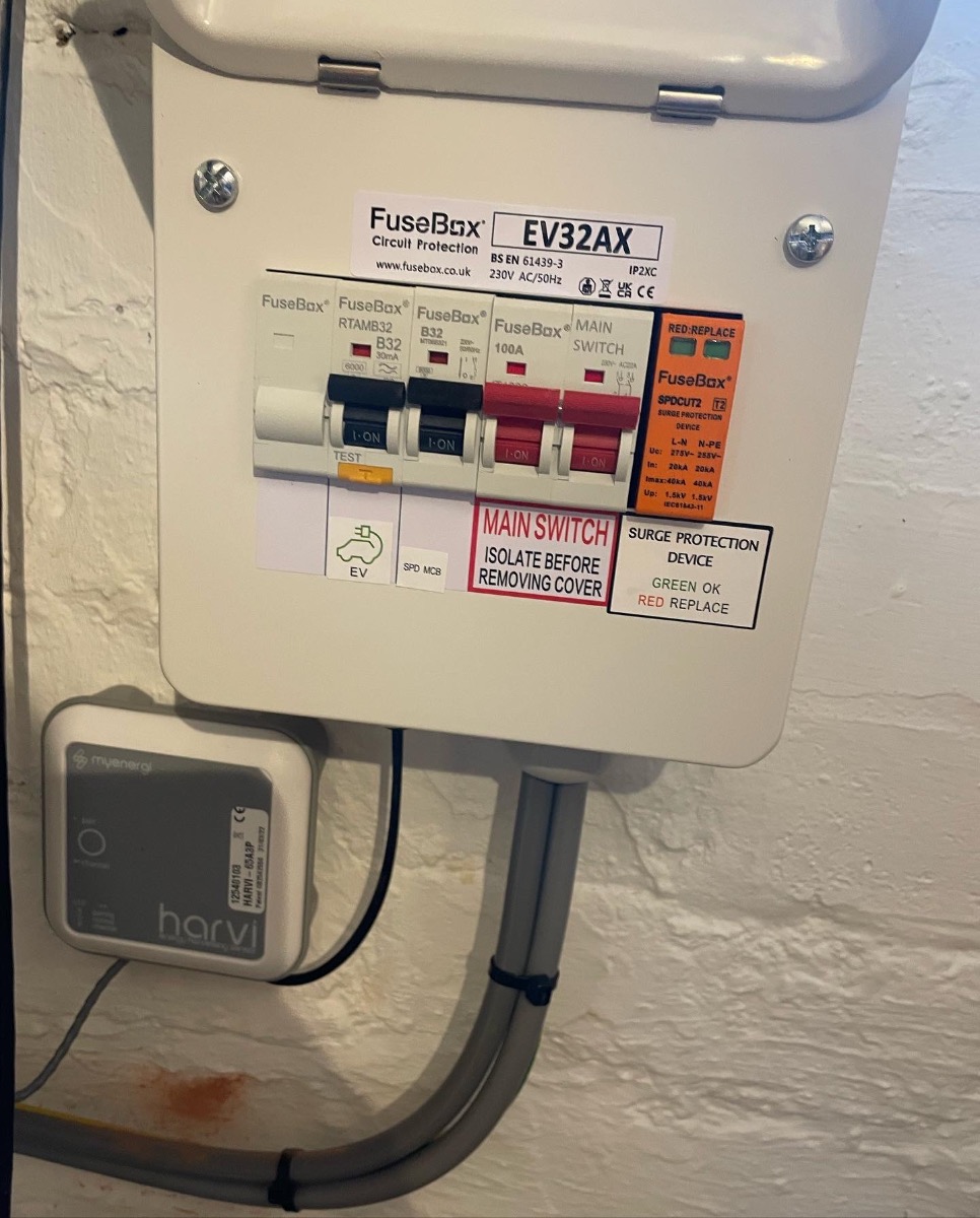 Electrician: Image 58