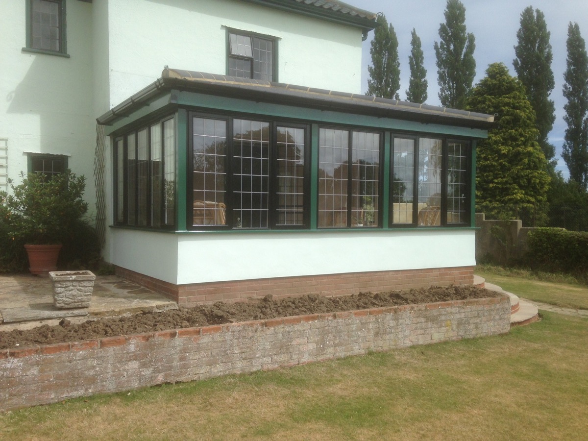 Painter and Decorator: Image 1
