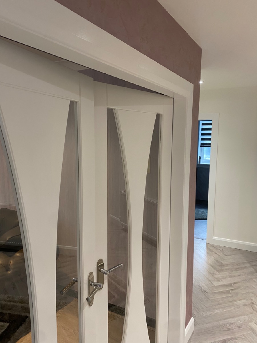 Painter and Decorator: Image 12