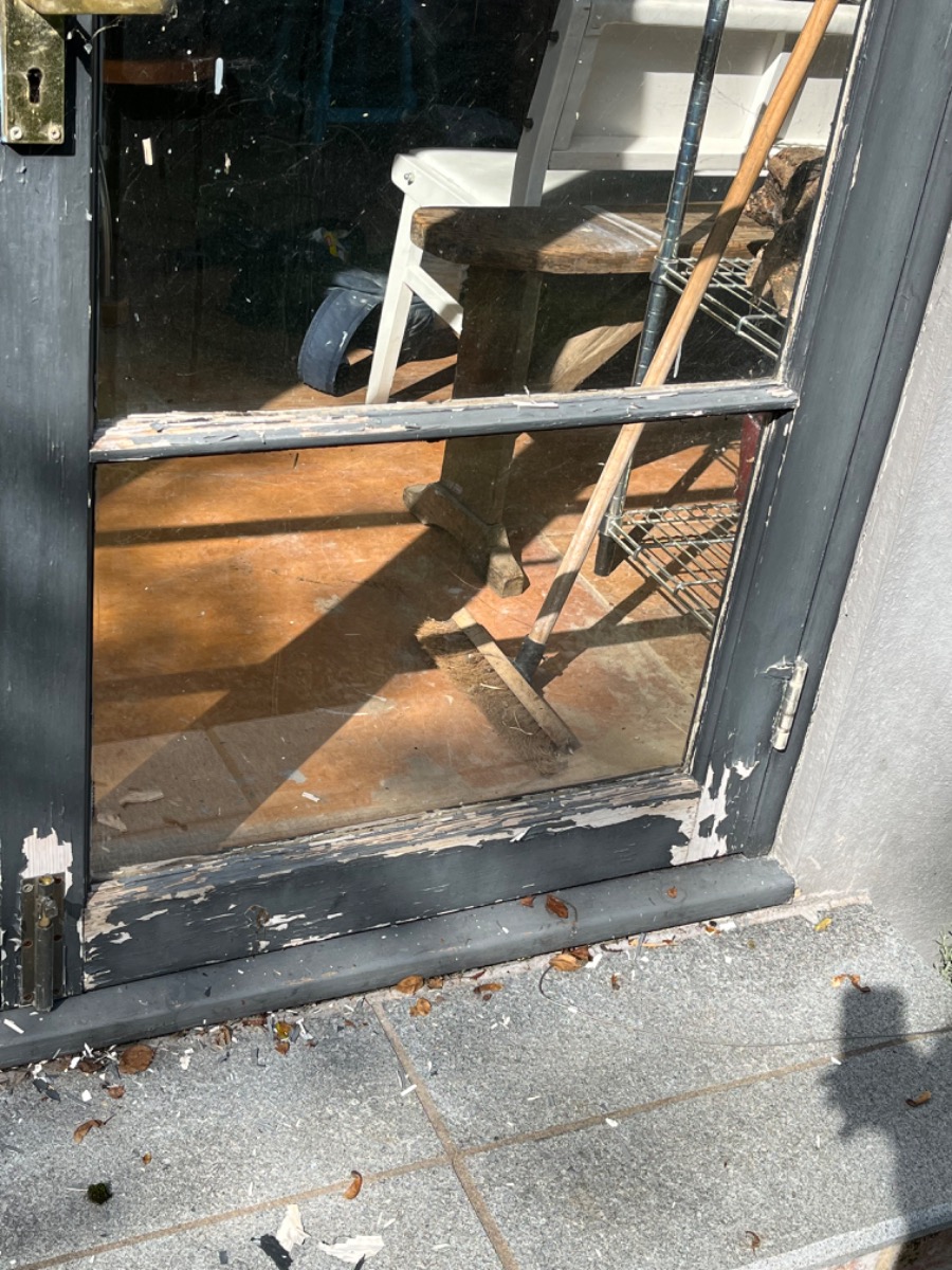 Painter and Decorator: Image 1