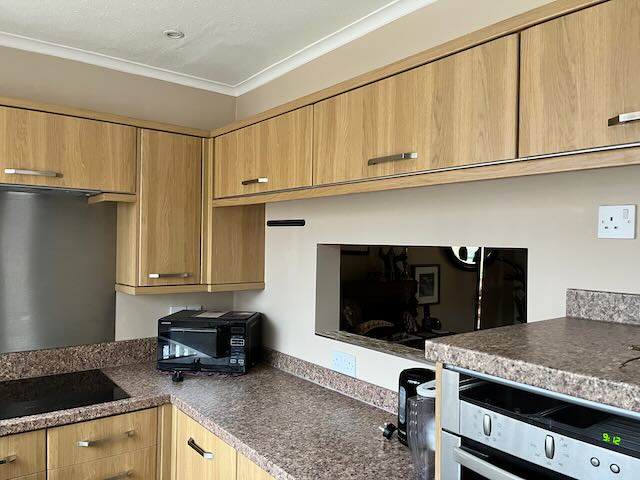 Builder: Image 1 – Kitchen assembling & fitting