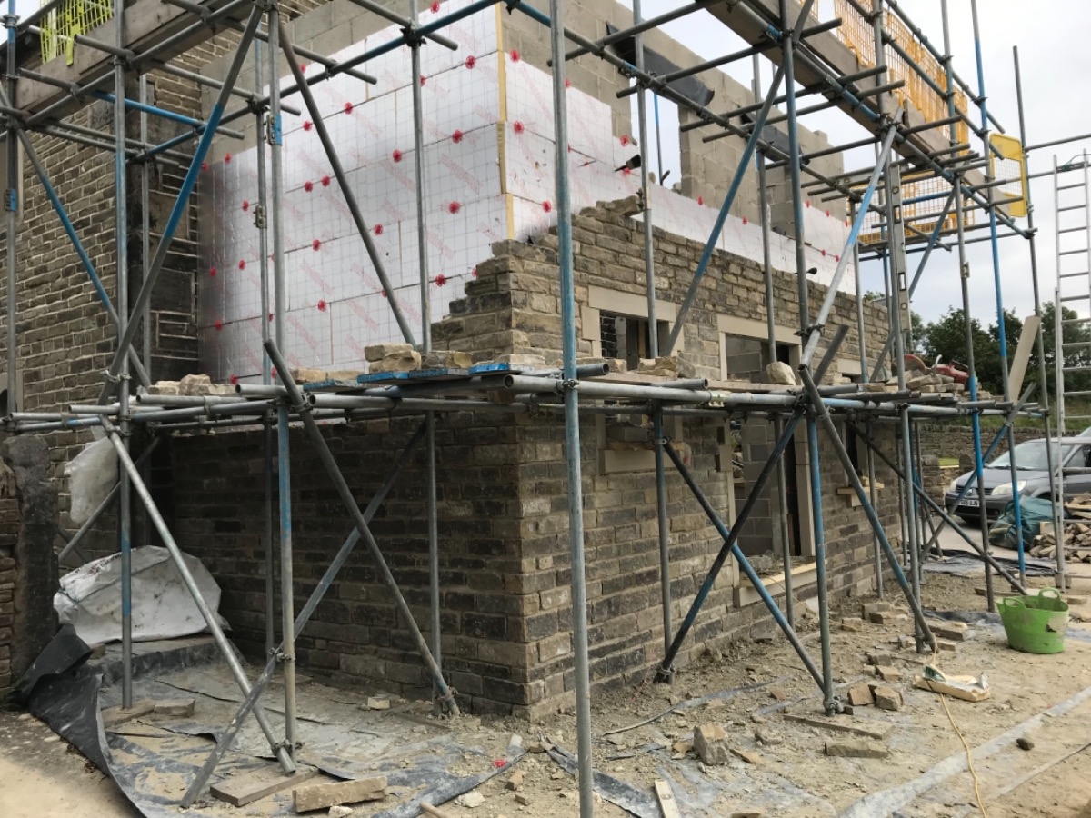 Builder: Image 10