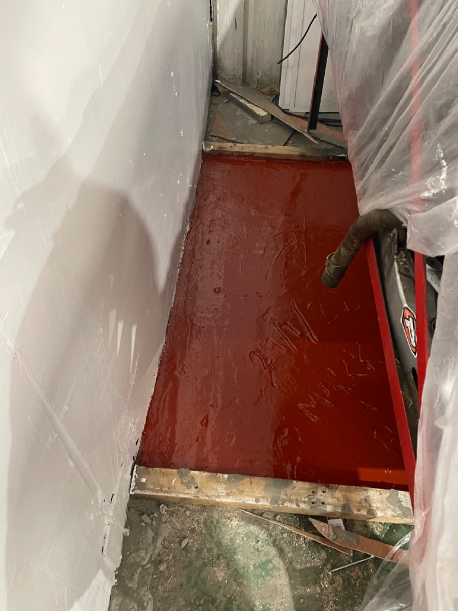 Builder: Image 12