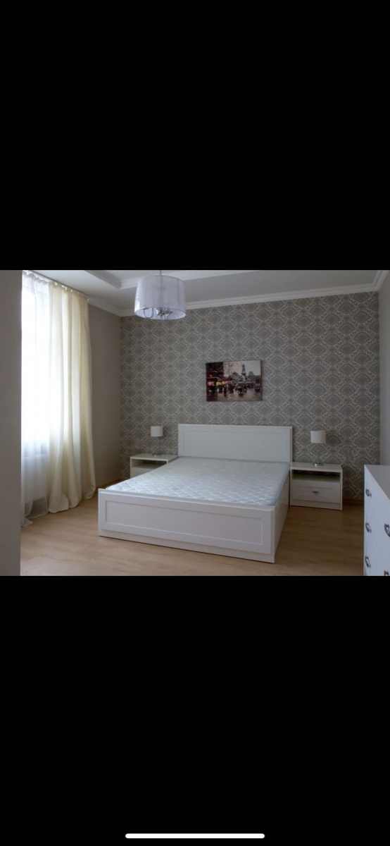Painter and Decorator: Image 9
