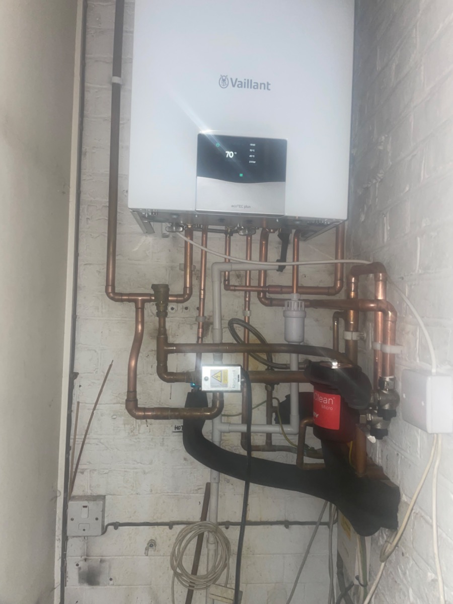 Heating Engineer: Image 2