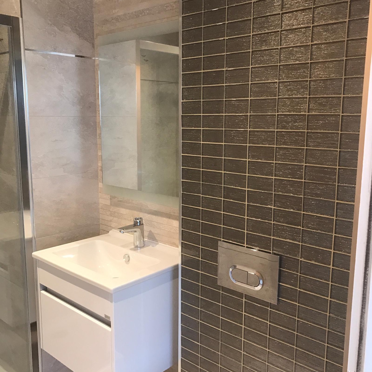 Builder: Image 108