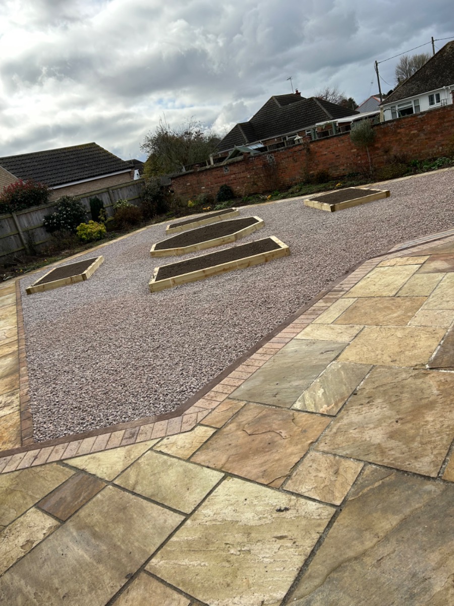 Landscaper: Image 2