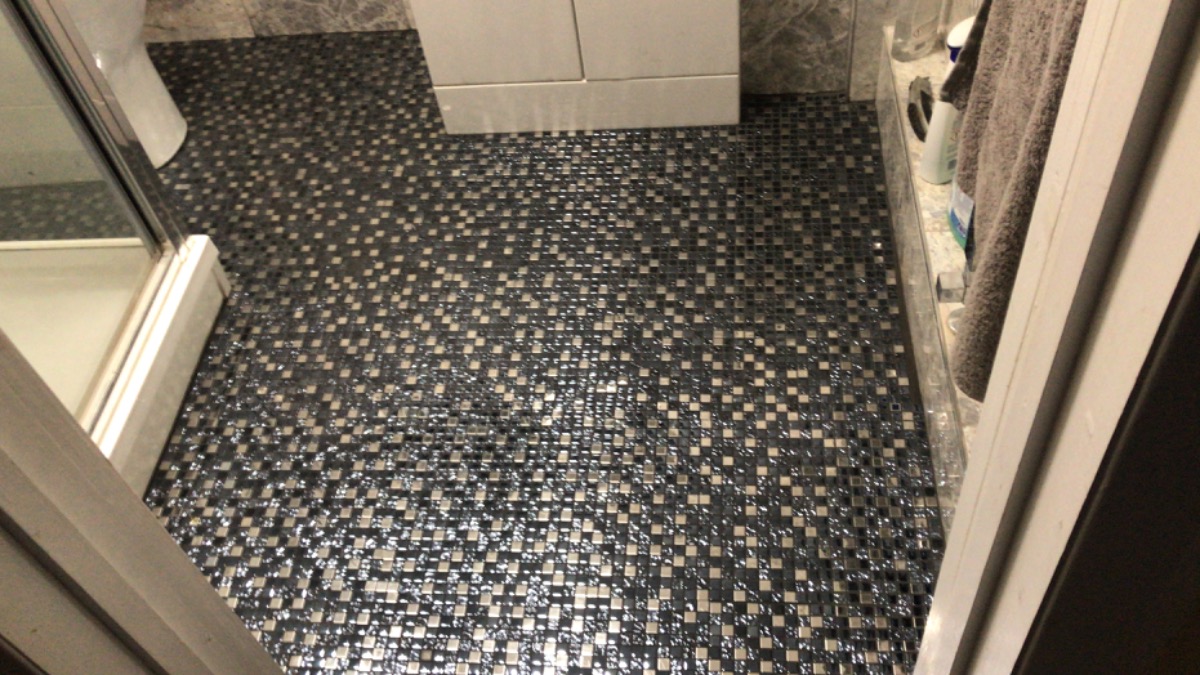 Tiler: Image 1