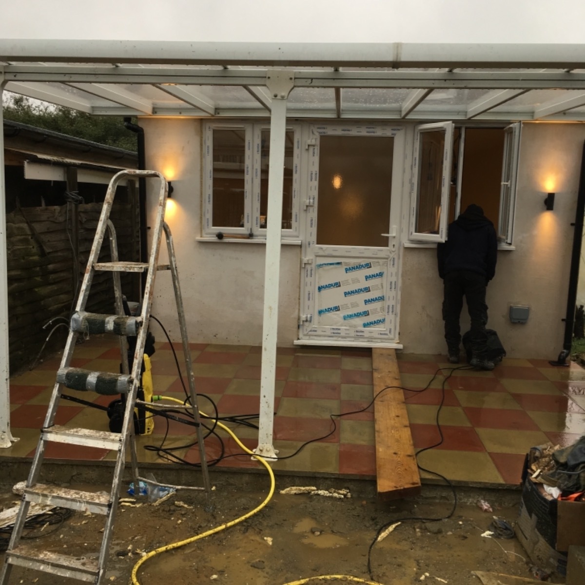 Builder: Image 12
