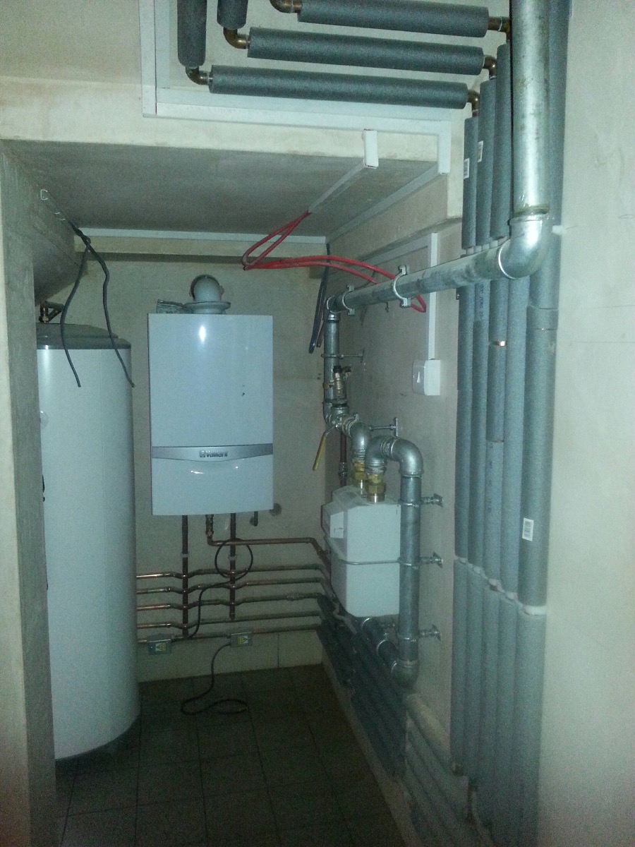Heating Engineer: Image 1