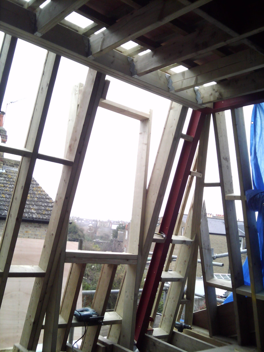 Builder: Image 16