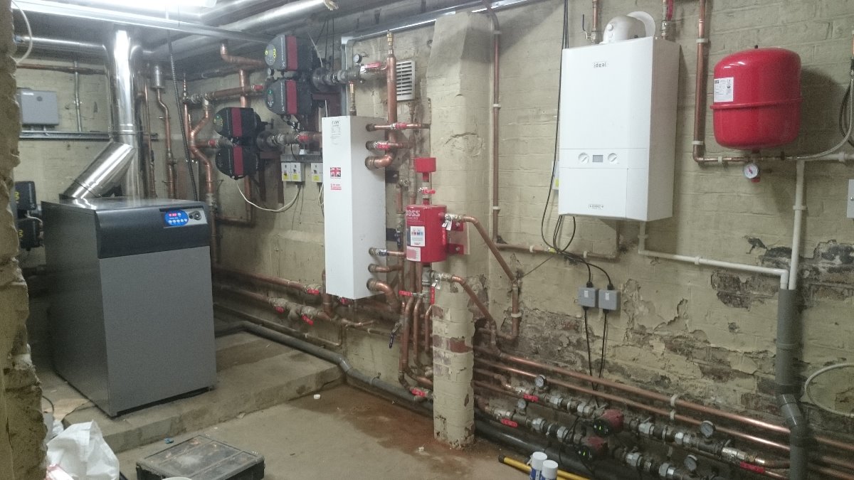 Heating Engineer: Image 2