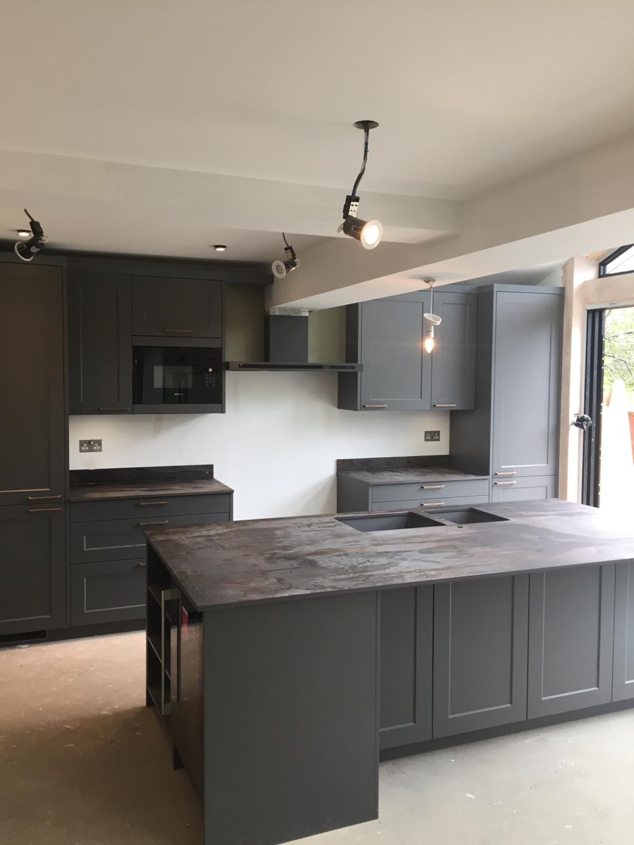 Builder: Image 131